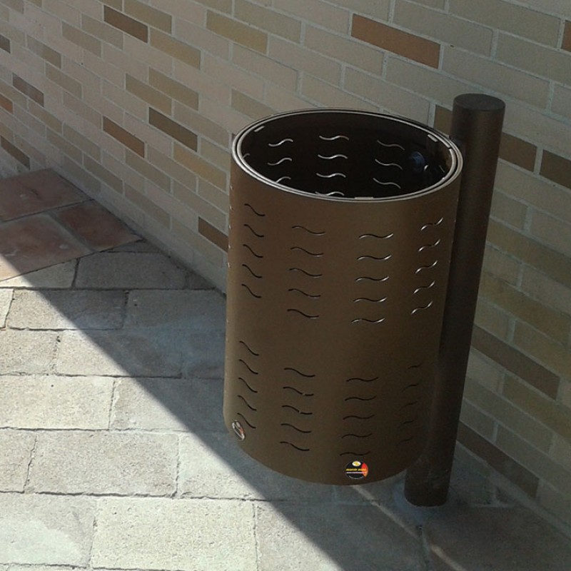 Paperera urbana imitació corten Vélez Màlaga